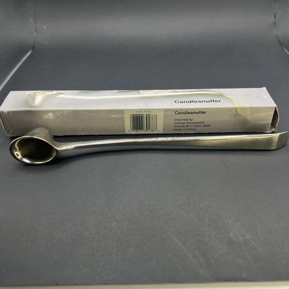 Oneida‎ Silversmiths Candle Snuffer Silver Plate 9.75